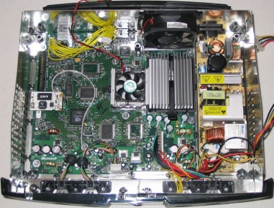 789px-Xboxinside01.jpg